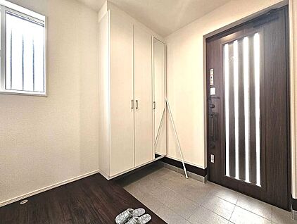 【5号棟】玄関