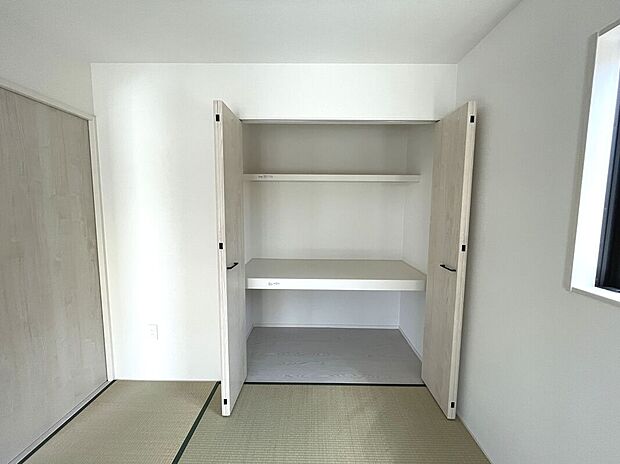 【押入】季節物家電や寝具の収納便利♪