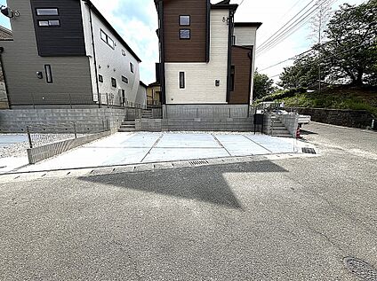 【1号棟】駐車場