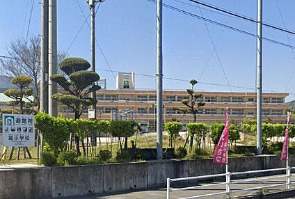 鳥栖市立麓小学校 1200ｍ