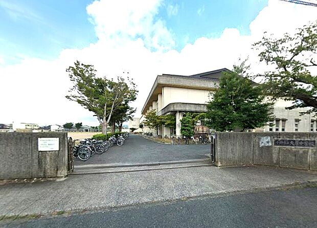 小郡市立大原中学校（約1,120m）