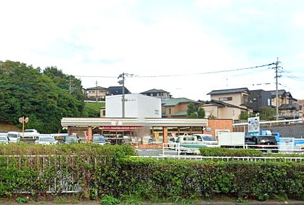 セブンイレブン太宰府梅香苑1丁目店（約720m）