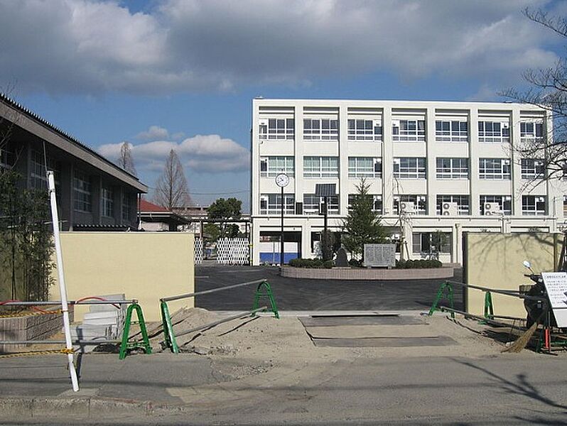 【学校】八幡市立男山第二中学校