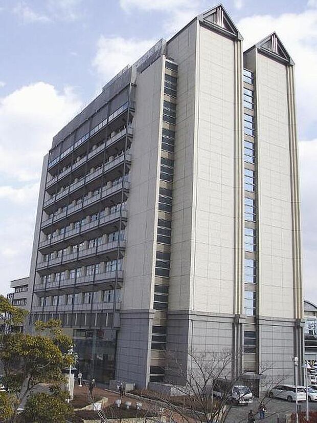 加古川市役所（約980m）