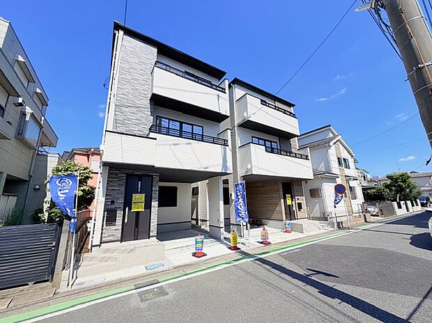 【現地外観】■外観、間取り、陽当たり、風通り、リビング、キッチン、駐車、スペース、眺望、街並み、周辺環境など、こちらの物件で毎日の暮らしに役立つポイント「知って納得」生活イメージを詳しく説明させて頂きます。