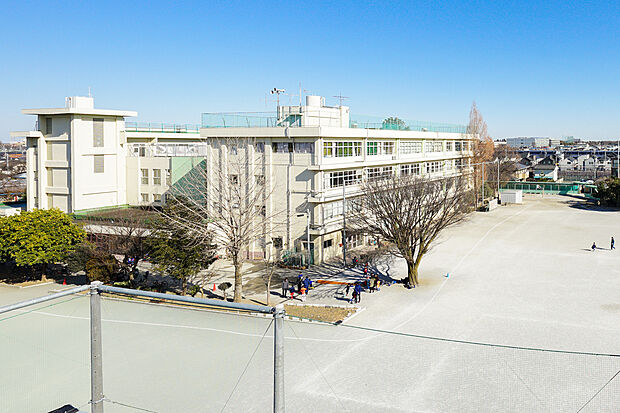 小平市立小平第三小学校（約854m）