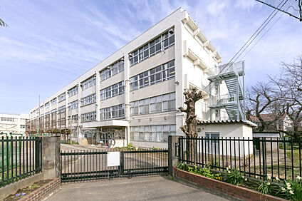 小金井市立小金井第二中学校 現地から630m～640m。(徒歩8分。(最長))