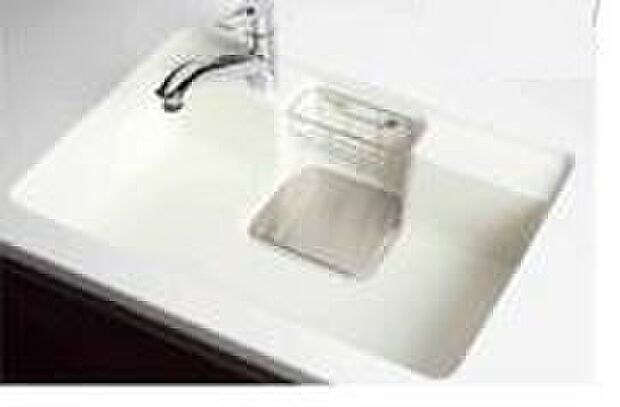 【ハイマーブルシンク】汚れの溜まりやすいシンクとワークトップのつなぎ目をなくすことで、お手入れがラクなシームレスデザイン