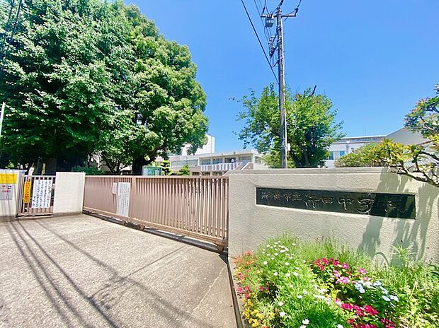 行田中学校（約846m）