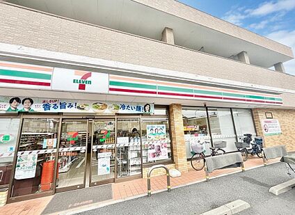 セブンイレブン浦安海楽店 148ｍ