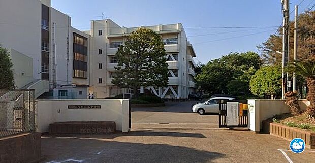 船橋市立八木が谷中学校(約2,000m)