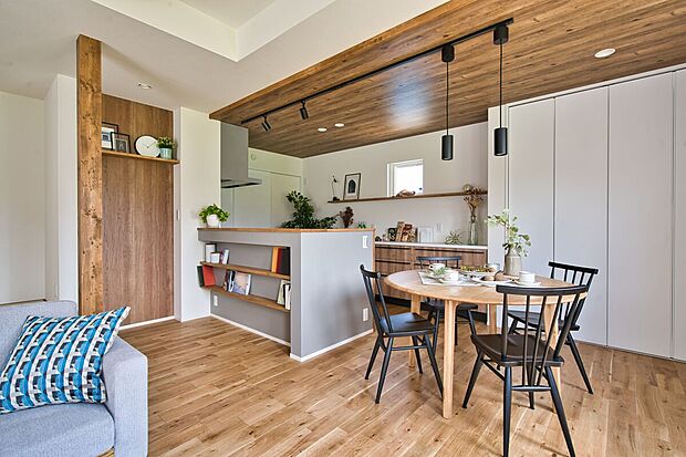 【リビング】当社施工例