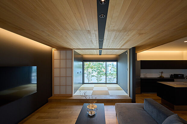 【モデルハウスLEGAGE】グレーのクロスを基調としたスタイリッシュな内観