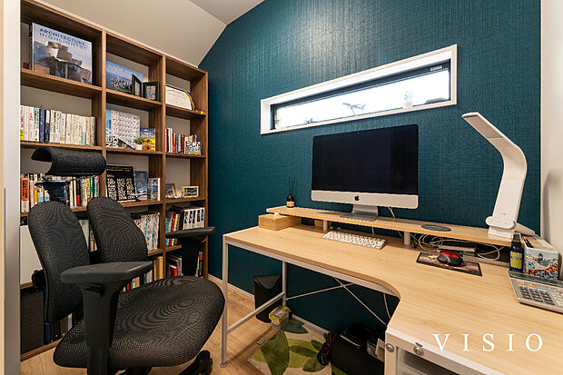 【約2帖の隠れ家的な『ワークスペース』】たった2帖でも十分なスペースを確保!生活に合わせたカスタマイズが楽しめます。