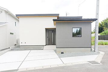 「アイパッソの家」合志市御代志２期１３号地 外観