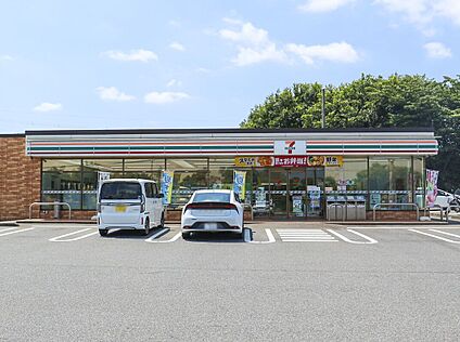 セブンイレブン 約258ｍ～約585ｍ(徒歩約4分～約8分)