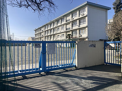 市立小平第六中学校 840m