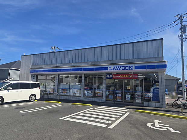 ローソン茅ヶ崎高田店（約650m）