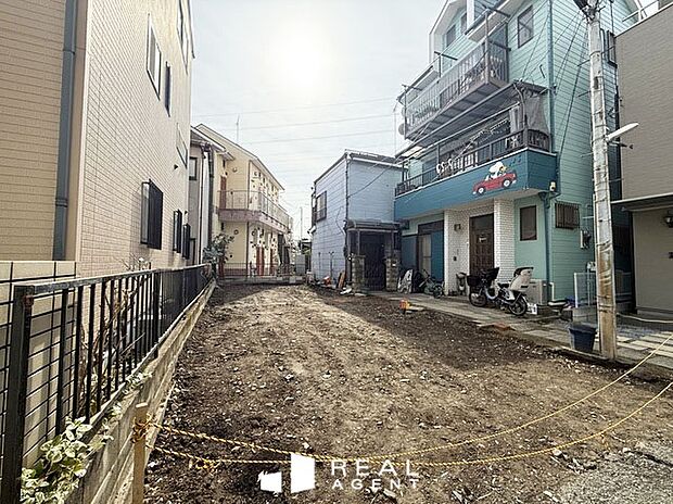 『現地撮影』
小田栄駅まで徒歩約3分!川崎駅、川崎新町駅までも徒歩圏内の好立地。