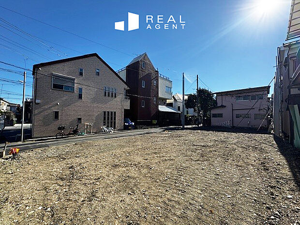 【現地撮影】一番大事なのは毎日の生活を便利にする設備と暮らしに彩をつける内装や間取り。実際の設備・仕様はショールームや、完成済みの物件をご覧頂き、具体的にイメージができるようにご案内させて頂きます。