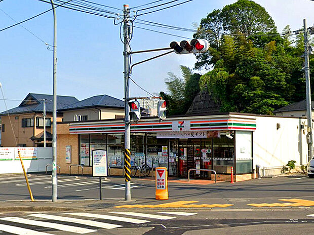 セブンイレブン保土ケ谷元町橋店（約210m）