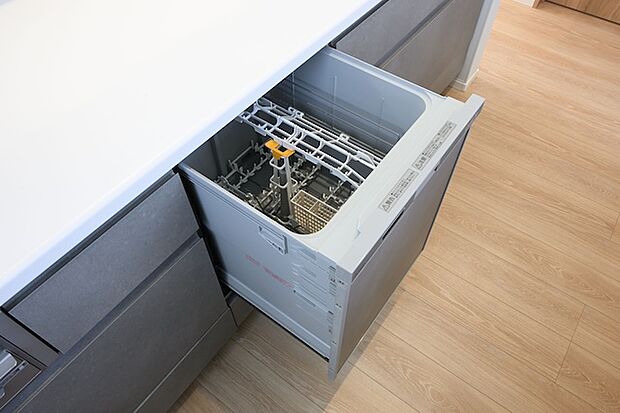 【食器洗い乾燥機】キッチンには食器洗い乾燥機付きです！