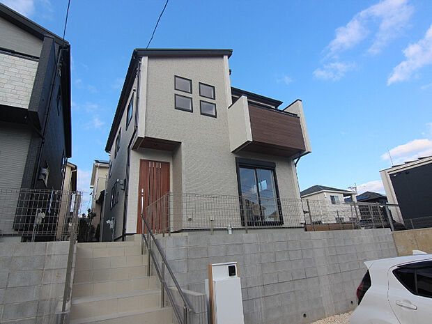 外観　2号棟　～BELS取得～最高の「BELS評価」を取得している省エネ住宅！