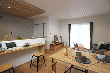 【ミキホーム】舳越ガーデンI 外観