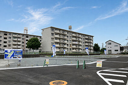 【全10区画の自由設計タウン】