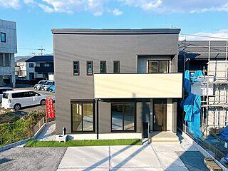 ＜桐生市広沢町＞【外観・内観写真UP】桐生駅まで徒歩22分、国道50号沿いで周辺環境も整ってます 外観