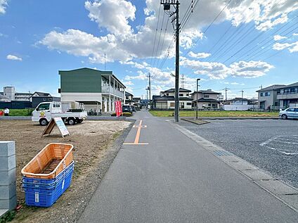 【分譲地、前面道路】