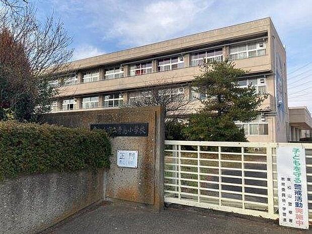 青鳥小学校