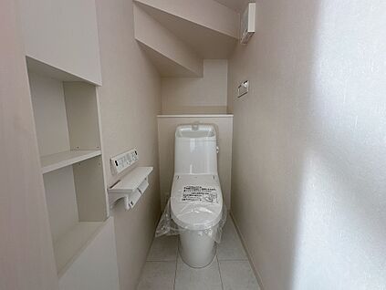 【1号棟：トイレ】