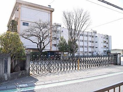 高崎市立中川小学校 約1,410m(徒歩約18分)