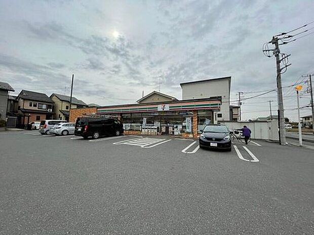 セブンイレブン伊奈内宿店