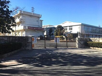 太田小学校  約840m～860ｍ(徒歩約11分)