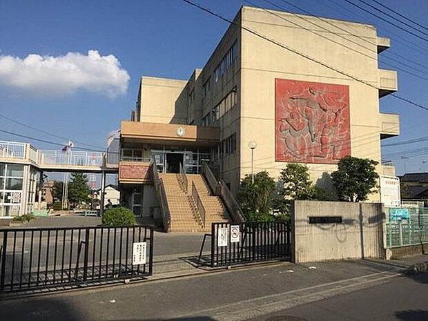 栗橋小学校