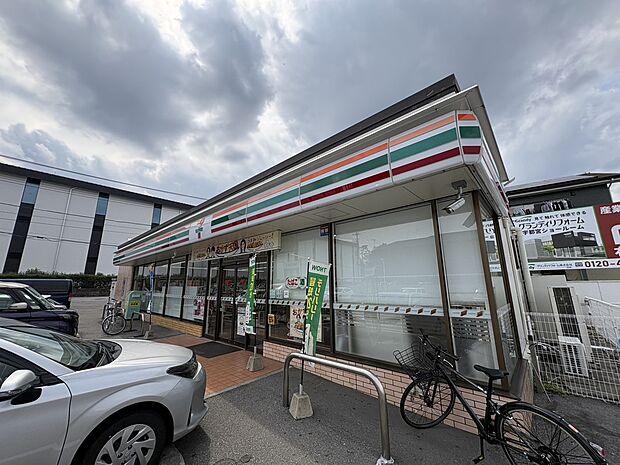 セブンイレブン 宇都宮ミツトヨ前店(約1,079m)