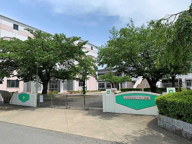 北本市中丸東小学校