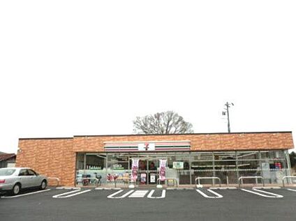 セブンイレブン 伊勢崎国定町2丁目店 約950ｍ( 徒歩約12分)