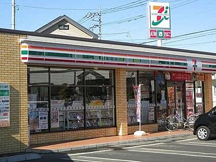 セブン-イレブン 鴻巣市役所前店 約520m(徒歩7分)