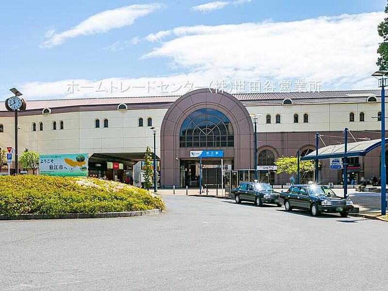 小田急線「狛江」駅…距離640m（徒歩8分）