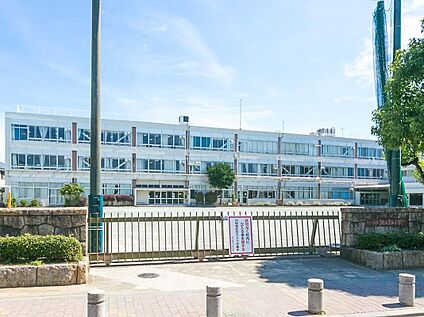 狛江市立狛江第五小学校 500ｍ(徒歩7分)
