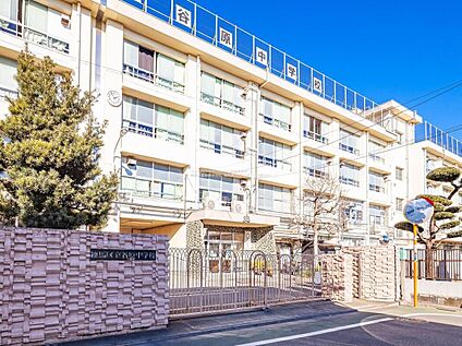 練馬区立谷原中学校 800m(徒歩10分)