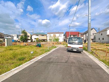 前面道路含む現地写真