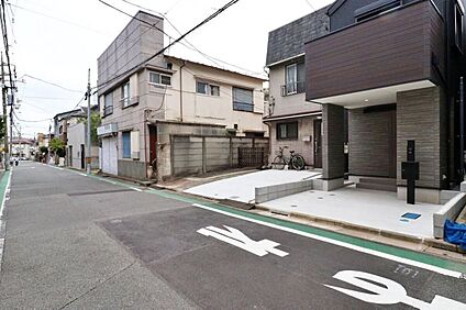 前面道路含む現地写真