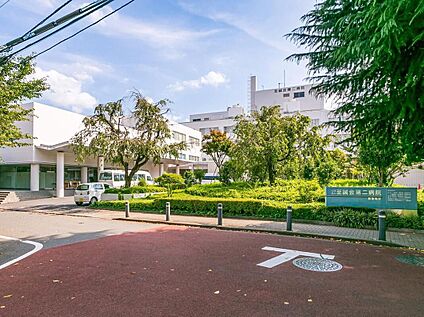 社団法人至誠会第二病院 800m (徒歩10分)
