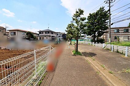 前面道路含む現地写真