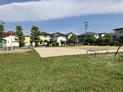 西部北公園 現地から75m。(徒歩1分。)