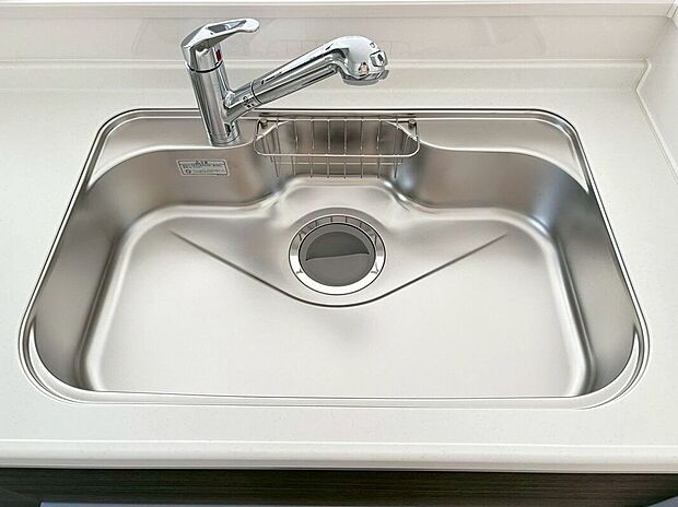 【その他設備】広いシンクで洗い物も余裕のスペース♪